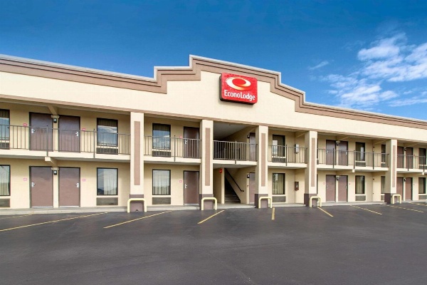 Econo Lodge Lenoir City image 1